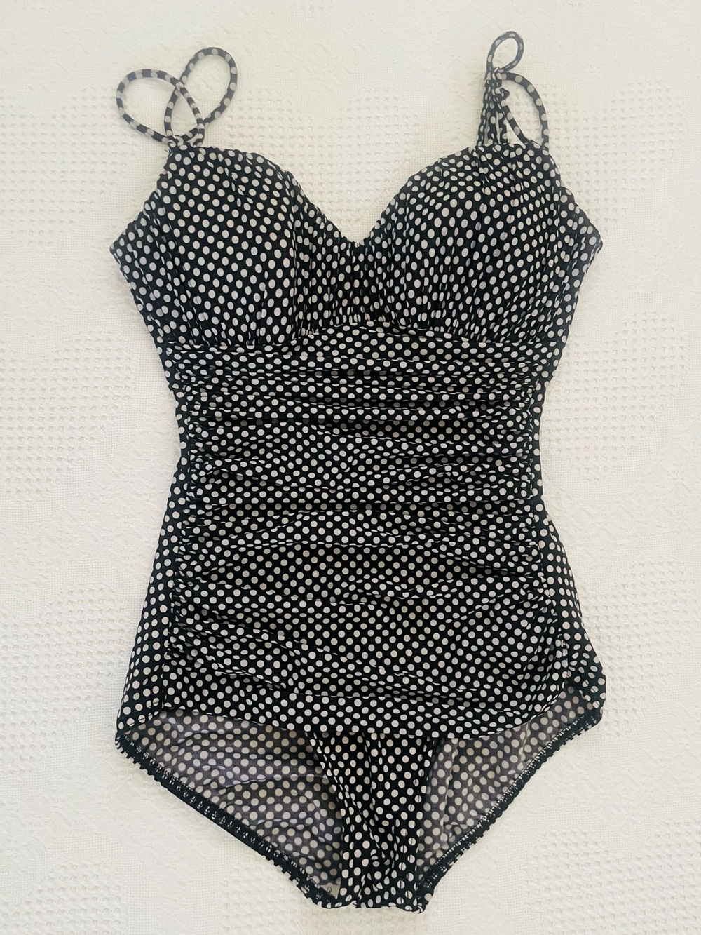 MagicSuit One Piece Swimsuit Women’s Size 8 Polka Dot